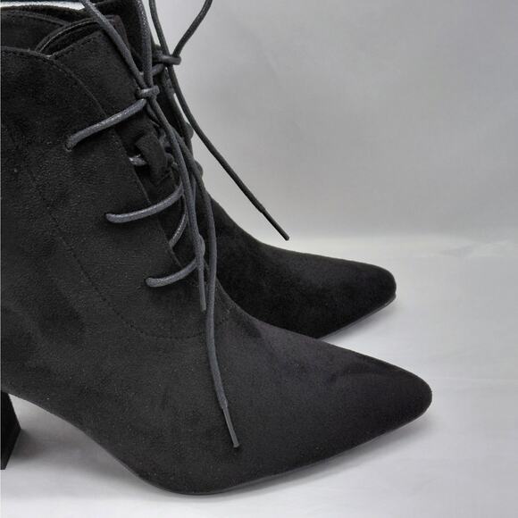 Perphy Womens Ankle Boots Size 8 Black Suede Lace Up Block Heel Goth Witchy NWT - Picture 2 of 11